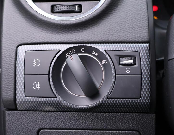 Opel Antara 14
