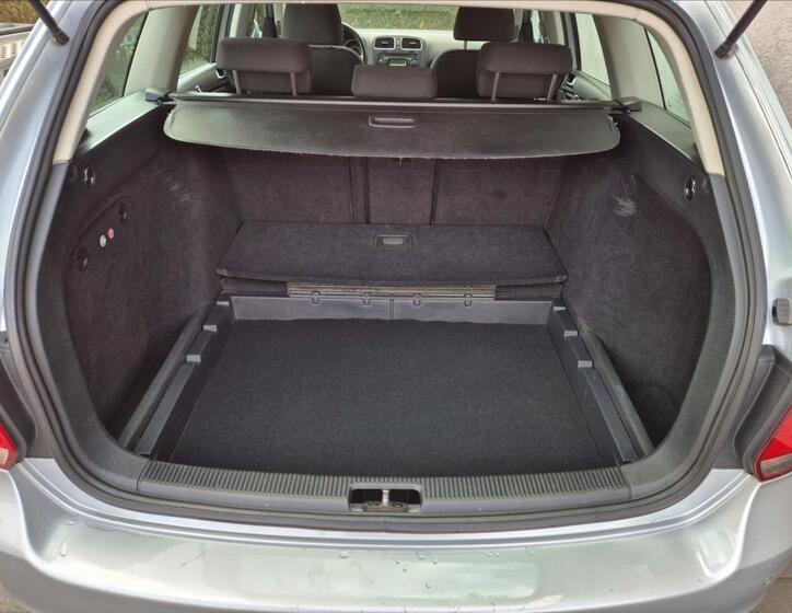 Volkswagen Golf 17