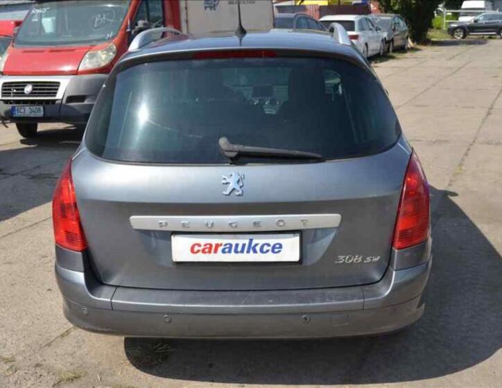 Peugeot 308 5