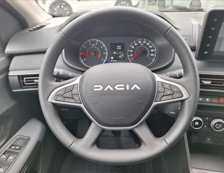 Dacia Sandero 15
