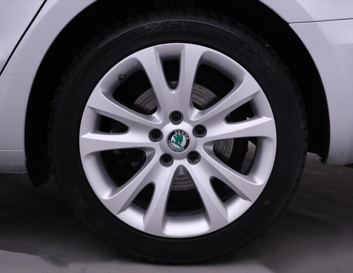 Škoda Superb 27