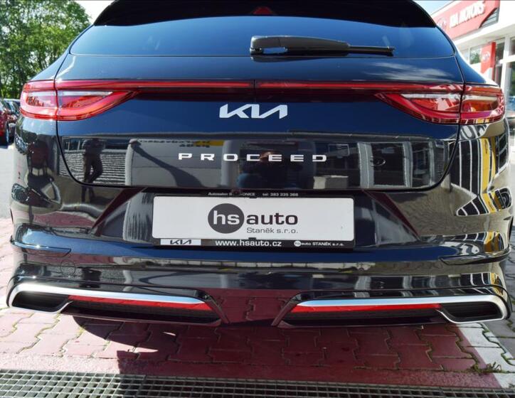 KIA ProCeed 15