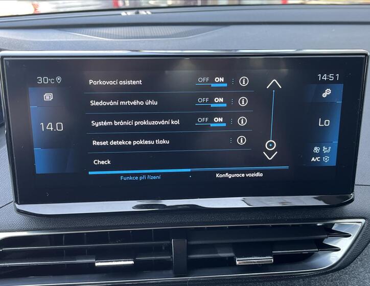 Peugeot 5008 17