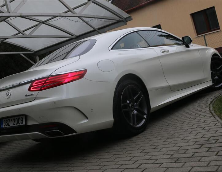 Mercedes-Benz Třídy S 16
