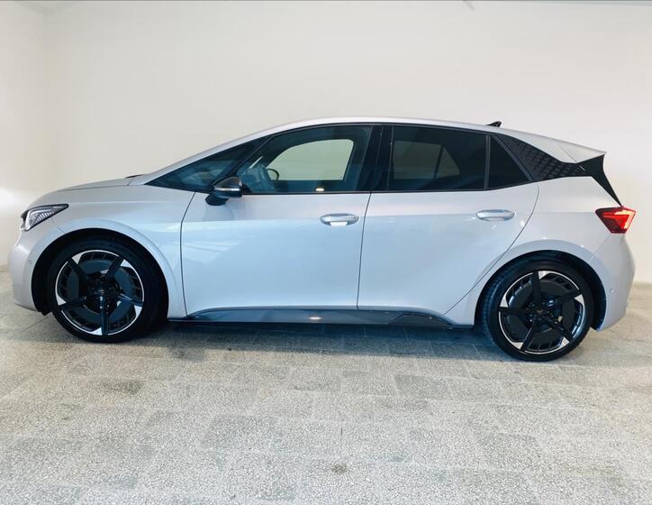 Cupra Born 3