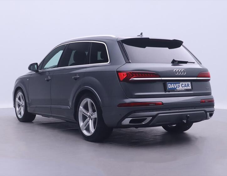 Audi Q7 5
