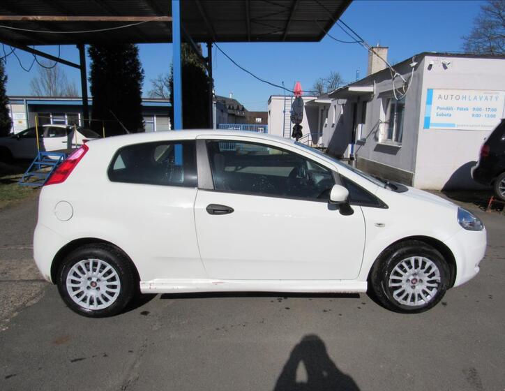 Fiat Grande Punto 8