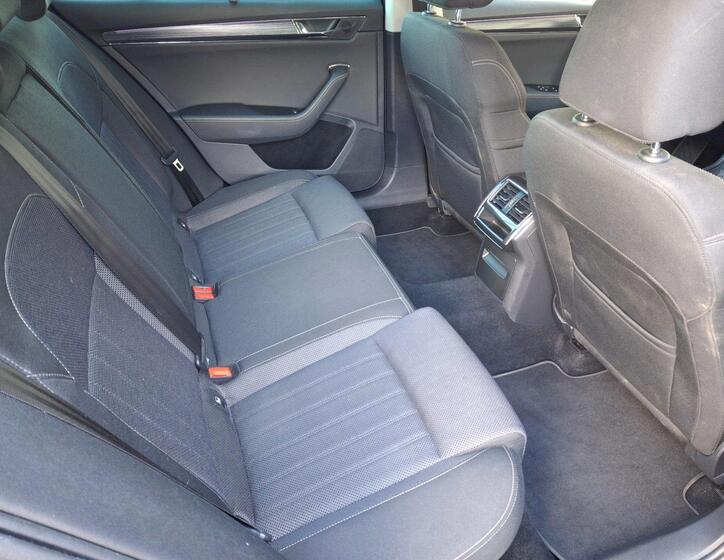 Škoda Superb 17