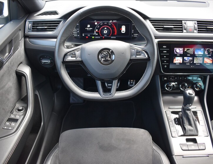 Škoda Superb 17
