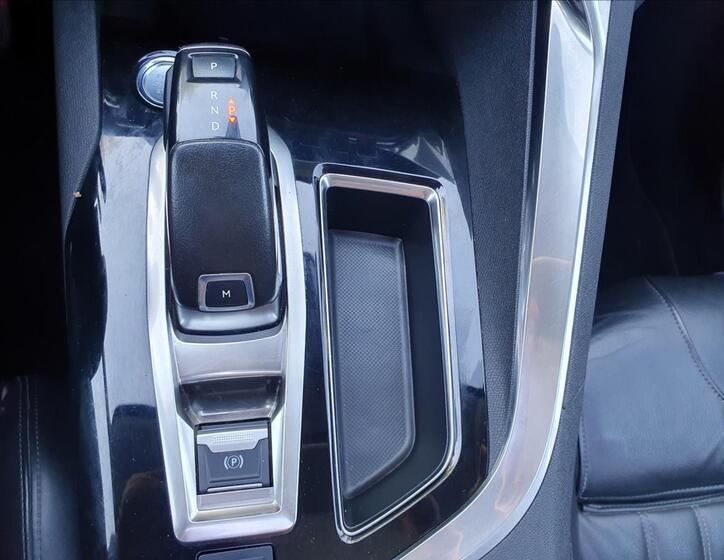 Peugeot 5008 34