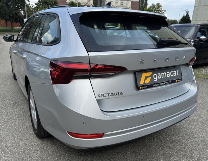 Škoda Octavia 9
