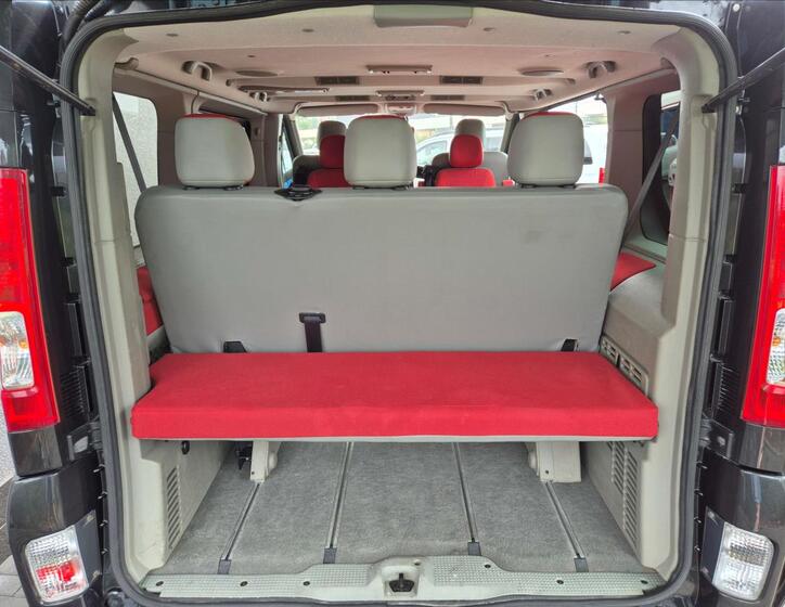 Opel Vivaro 14