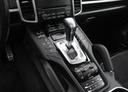 Porsche Cayenne 27