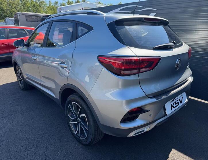 MG ZS 9