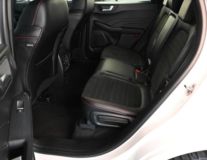 Ford Kuga 10