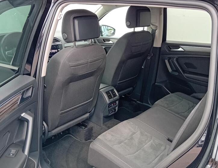 Volkswagen Tiguan Allspace 11