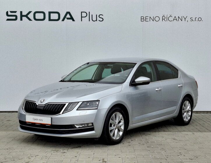 Škoda Octavia 1