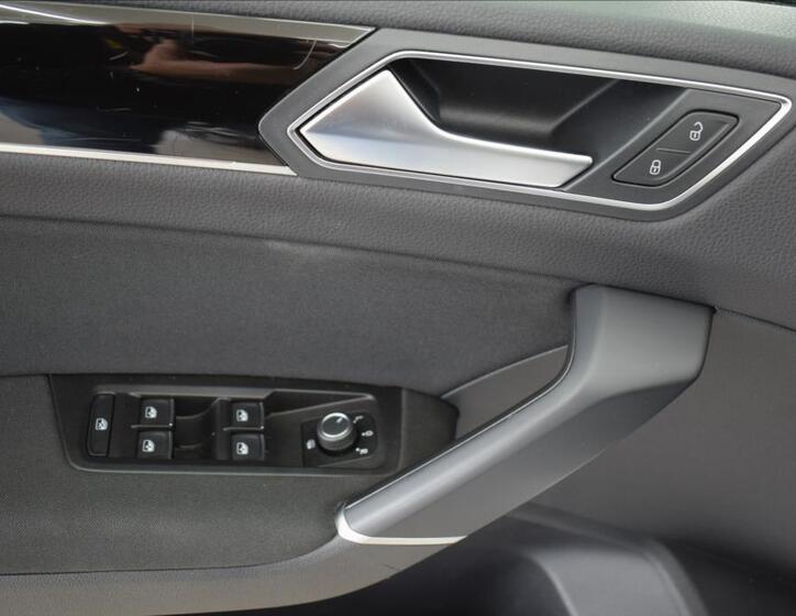 Volkswagen Touran 35