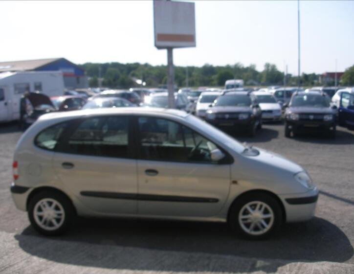 Renault Scénic 4