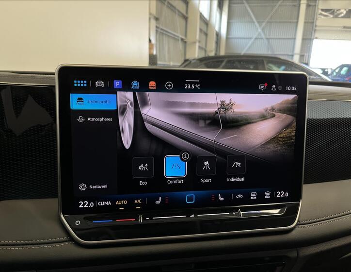 Volkswagen Tiguan 7