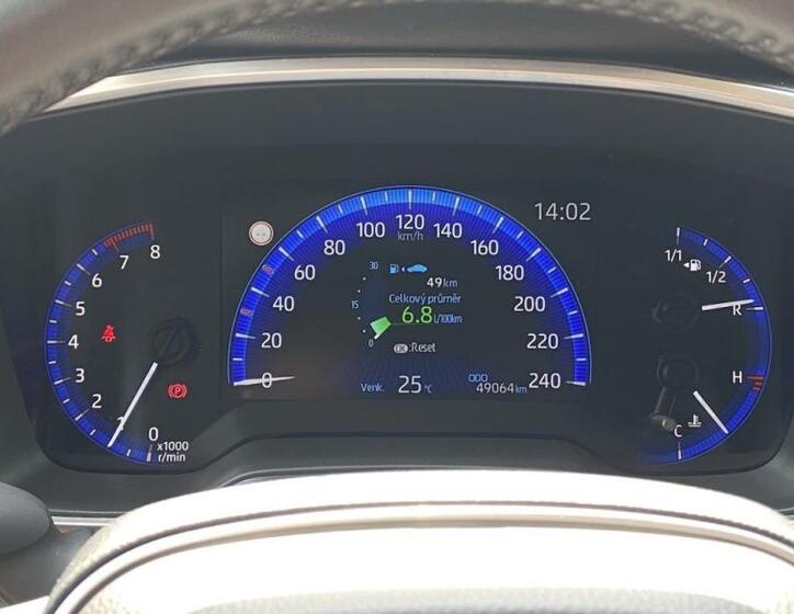 Toyota Corolla 16