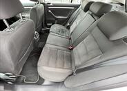 Volkswagen Golf 13