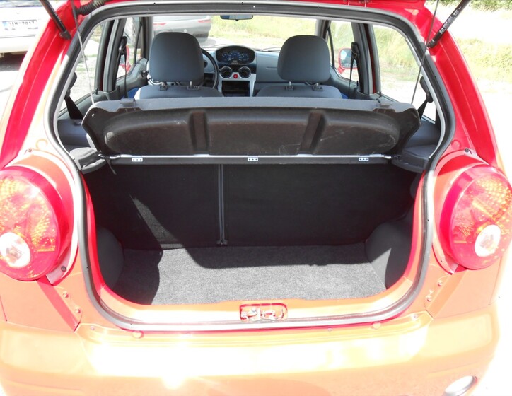 Chevrolet Spark 10