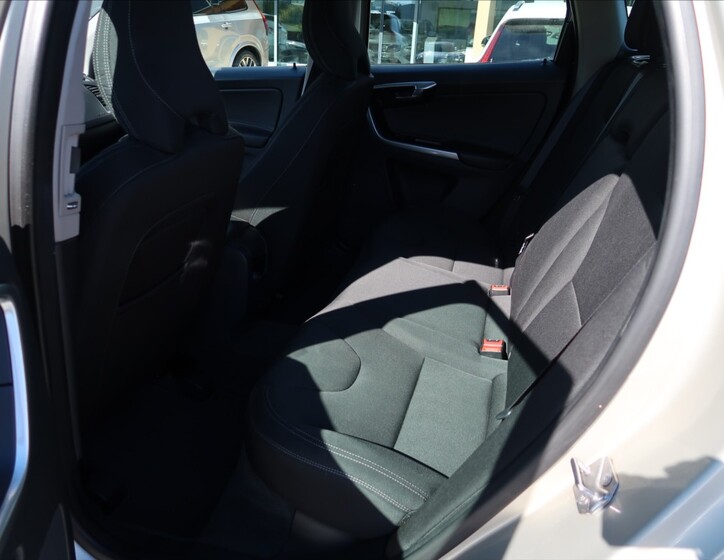 Volvo XC60 9