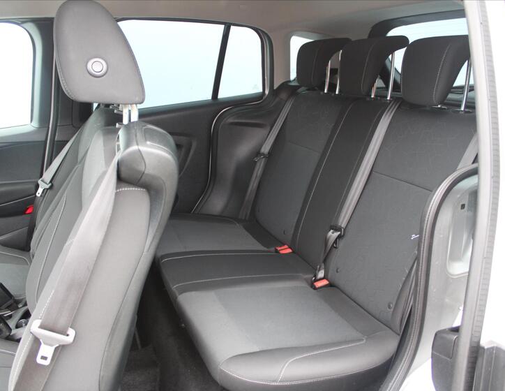 Ford B-MAX 11
