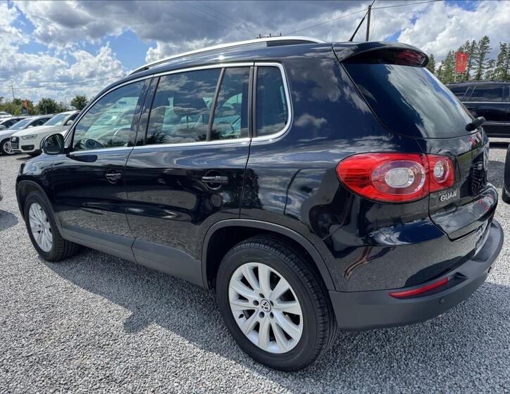Volkswagen Tiguan 5