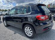 Volkswagen Tiguan 5