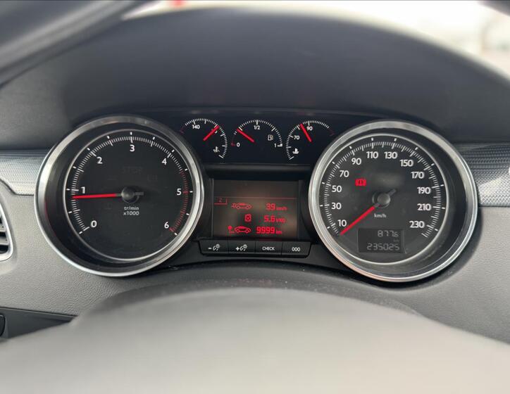 Peugeot 508 12