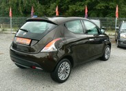 Lancia Y 3