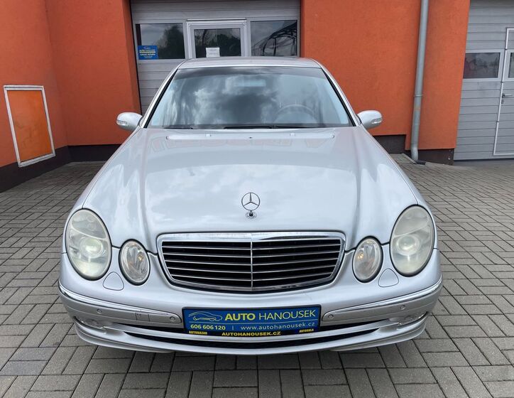 Mercedes-Benz Třídy E 5