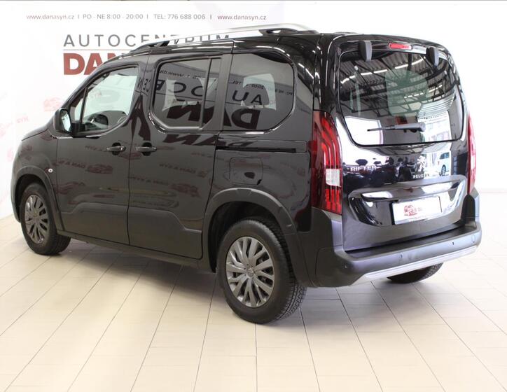 Peugeot Rifter 6
