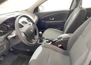 Renault Fluence 5