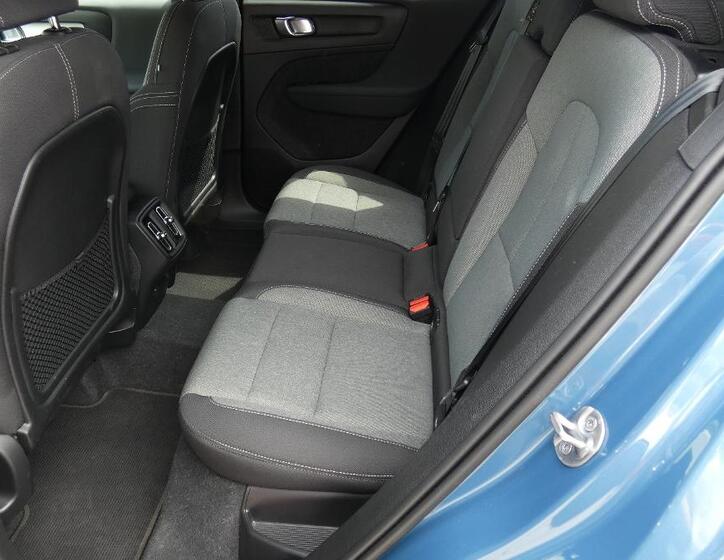 Volvo XC40 19