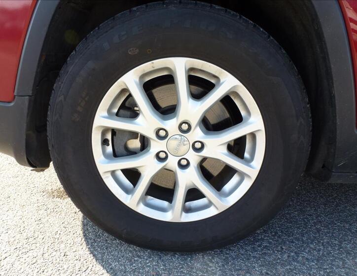 Jeep Cherokee 37