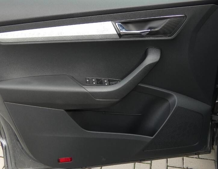 Škoda Karoq 8