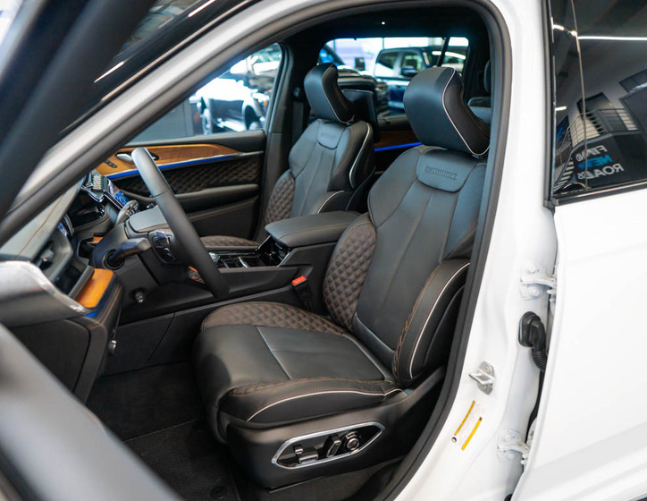 Jeep Grand Cherokee 18
