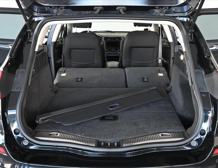 Ford Mondeo 7