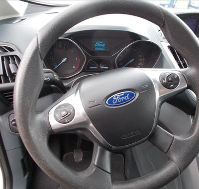 Ford C-MAX 23