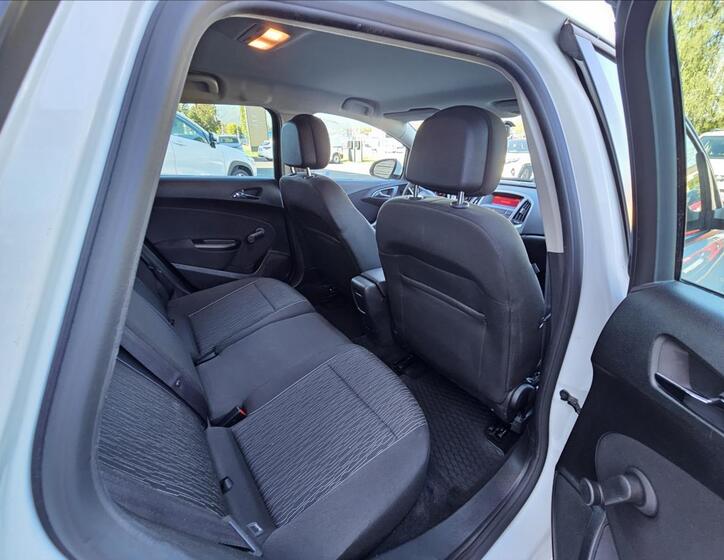 Opel Astra 11
