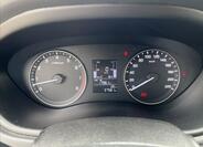 Hyundai i20 15