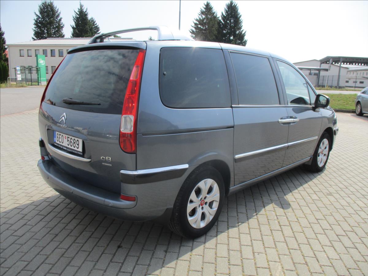 Citroën C8