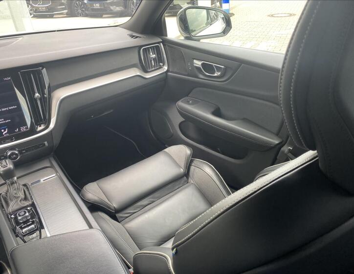 Volvo S60 16