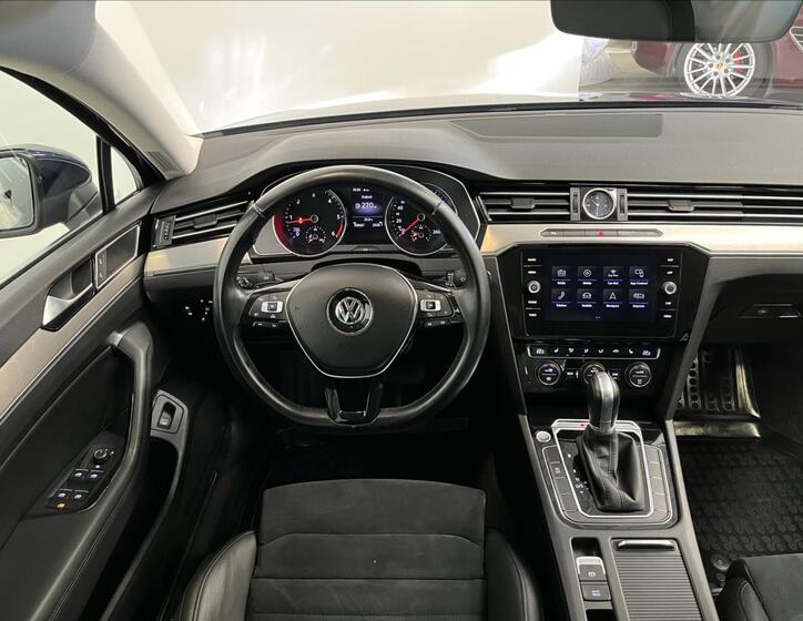 Volkswagen Passat 5