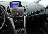 Opel Zafira 25
