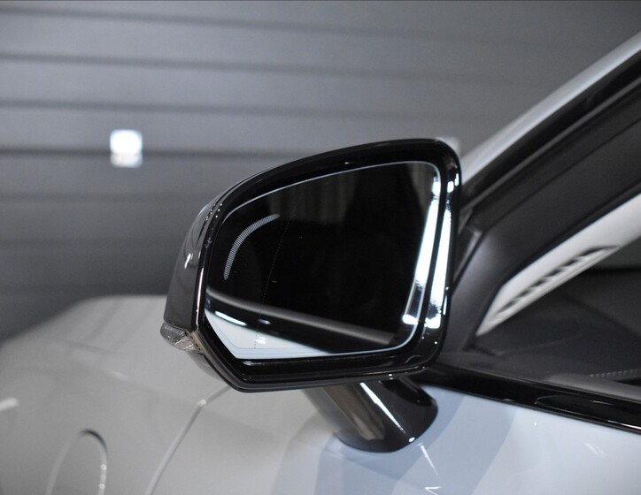 Volvo V90 15