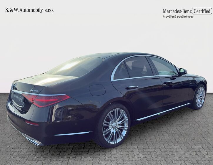 Mercedes-Benz Třídy S 8